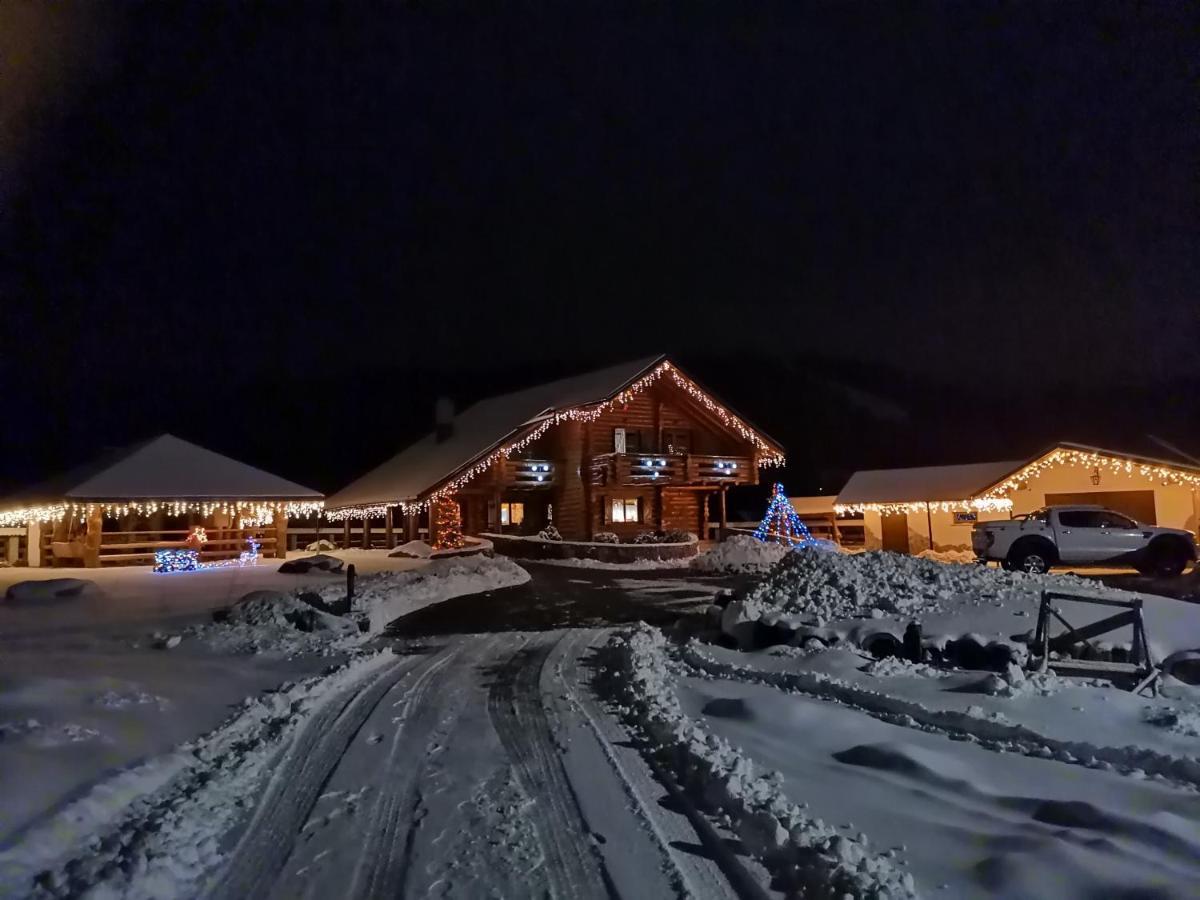 Casa De Poveste Сучевіца Екстер'єр фото
